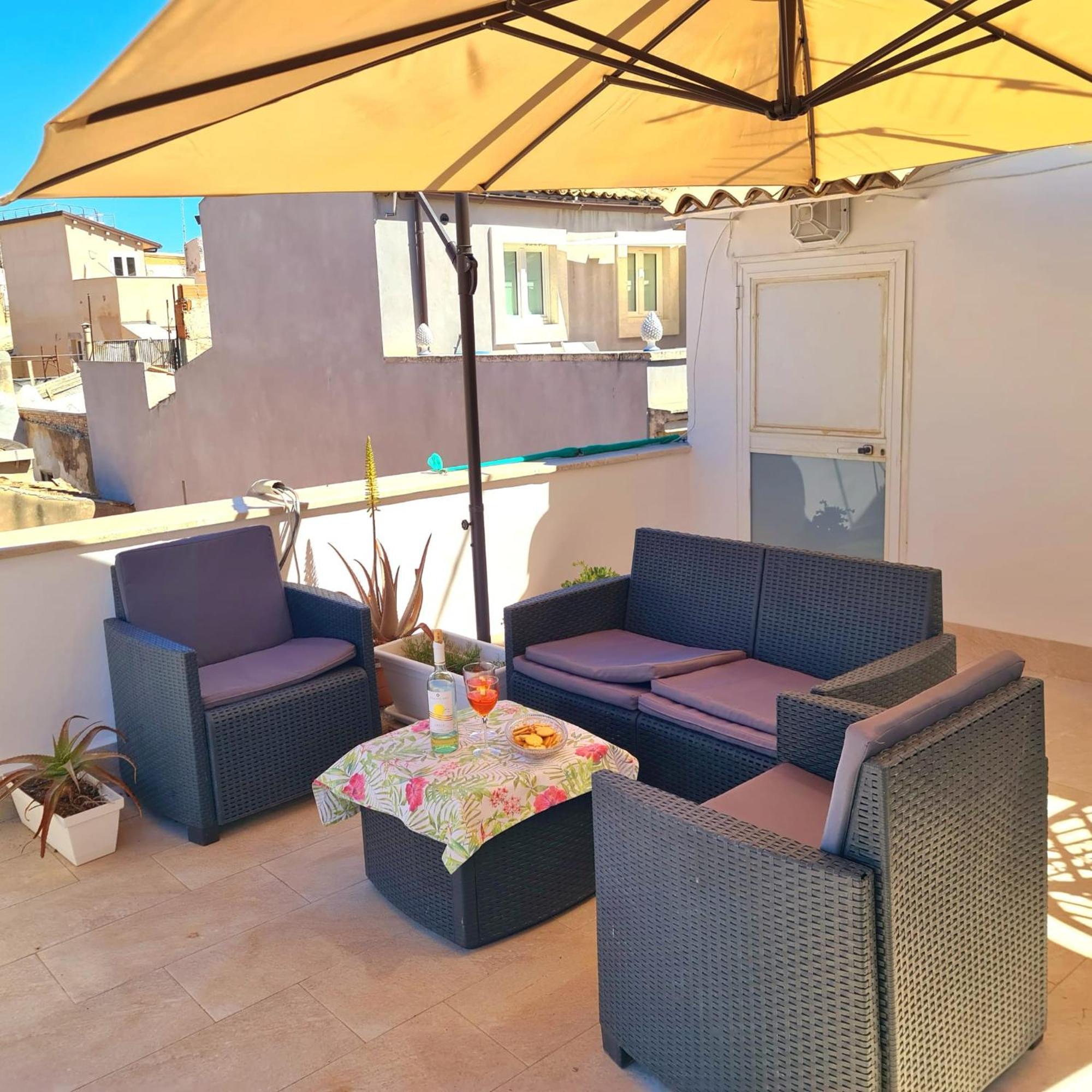 Ferienwohnung Casa Daphne Di Ortigia Syrakus Exterior foto