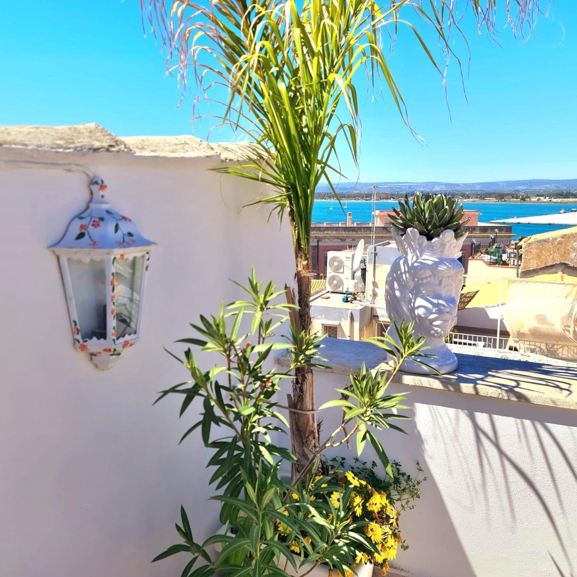 Ferienwohnung Casa Daphne Di Ortigia Syrakus Exterior foto